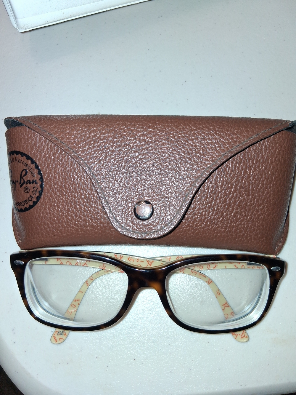 Ray-Ban Tortoiseshell Eyeglasses with Brown Case